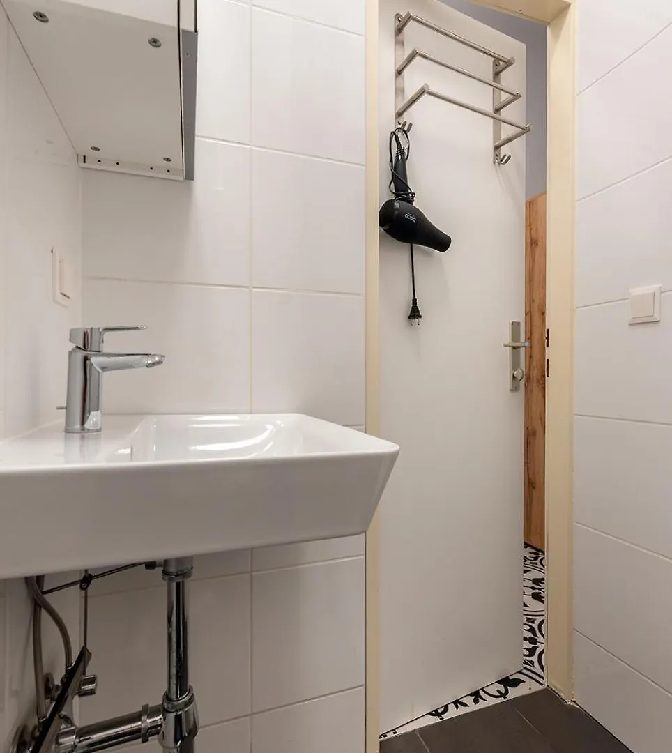 Schoenes Studio In Ruhelage - 20 Minuten Ins Zentrum فيينا النمسا