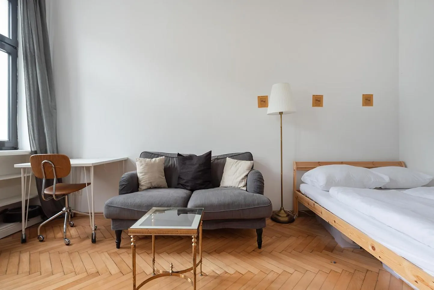 Schoenes Studio In Ruhelage - 20 Minuten Ins Zentrum Vienna 0*,  Austria